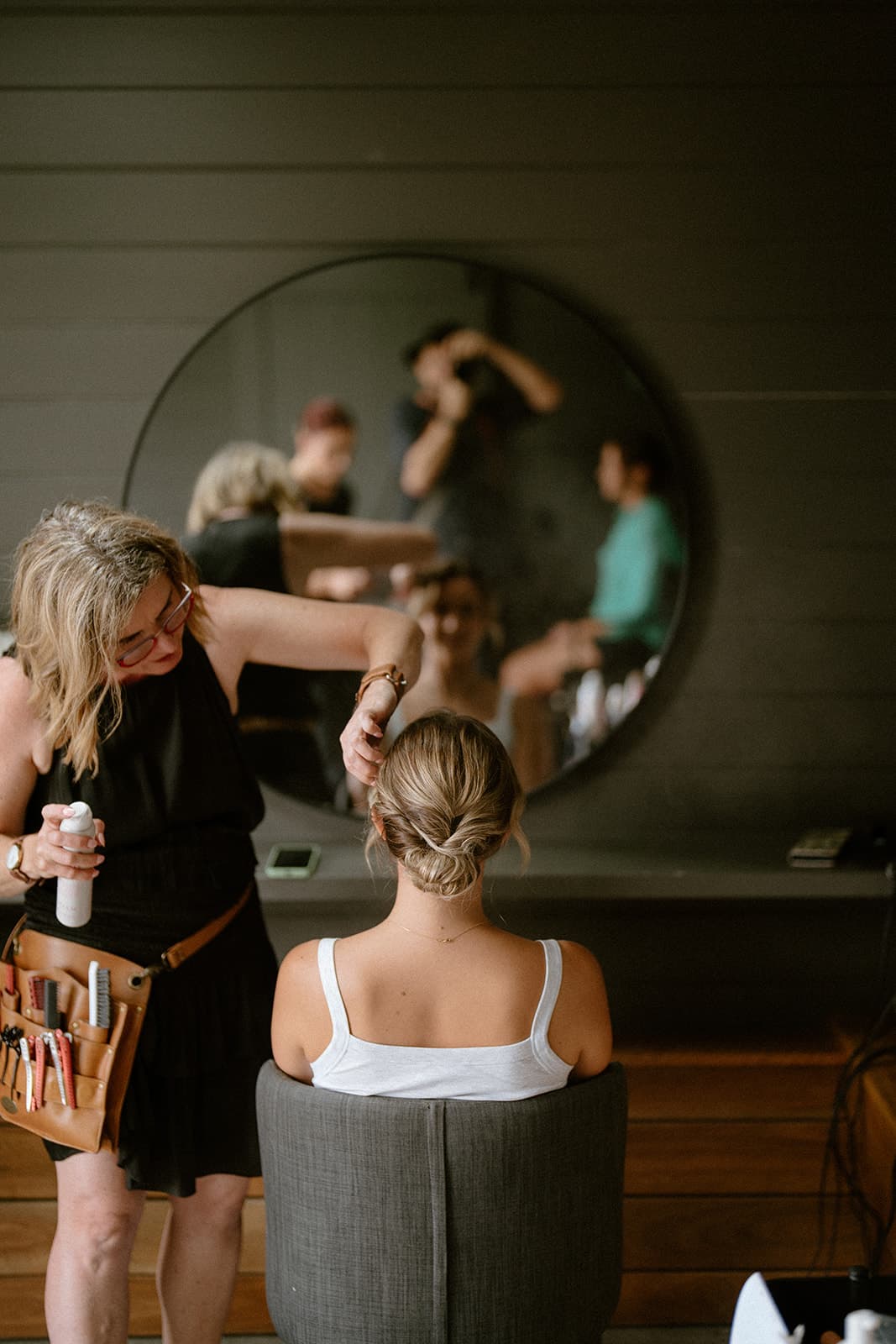 Blow Bar on Queen wedding gallery photo 3