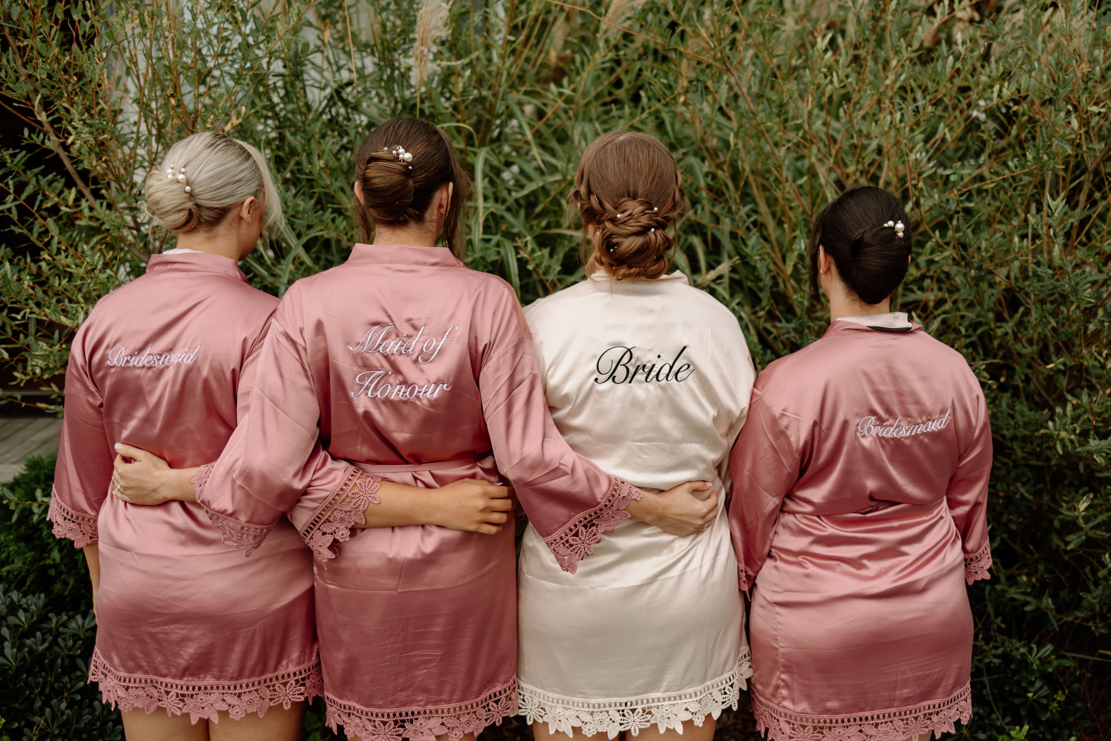 Blow Bar on Queen wedding gallery photo 4