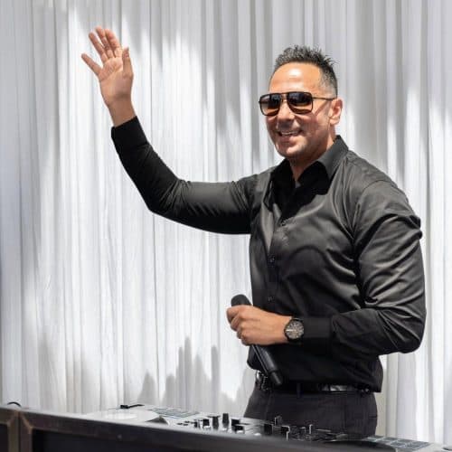 DJ Michael (Specialising in Arabic, Egyptian, Greek & Italian) wedding gallery photo 7