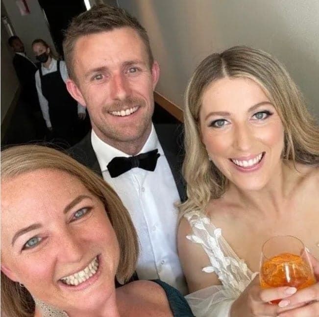 Lucy Gilfillan Celebrant wedding photo
