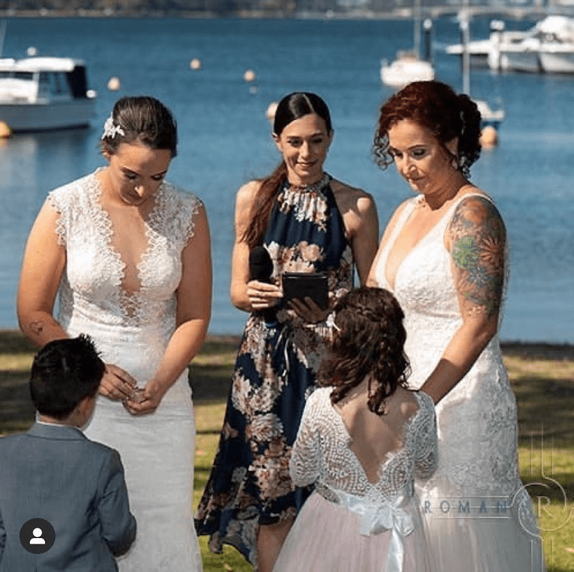 Leanne Britton Marriage Celebrant wedding photo