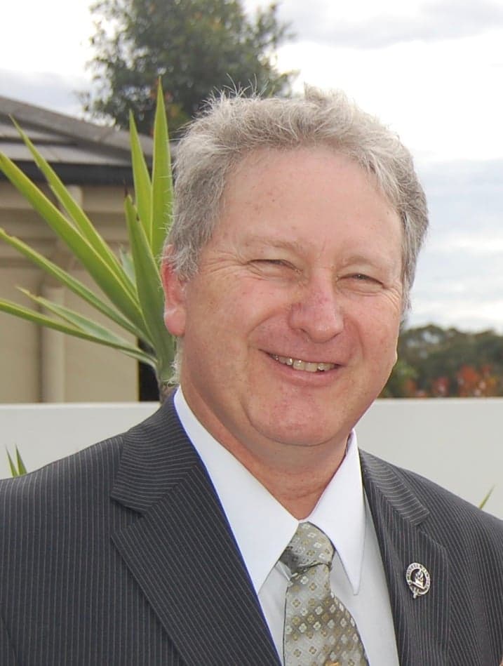 Stuart Kemp - Singer & Celebrant — wedding supplier in NSW