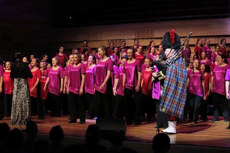 Pipers of Distinction wedding photo