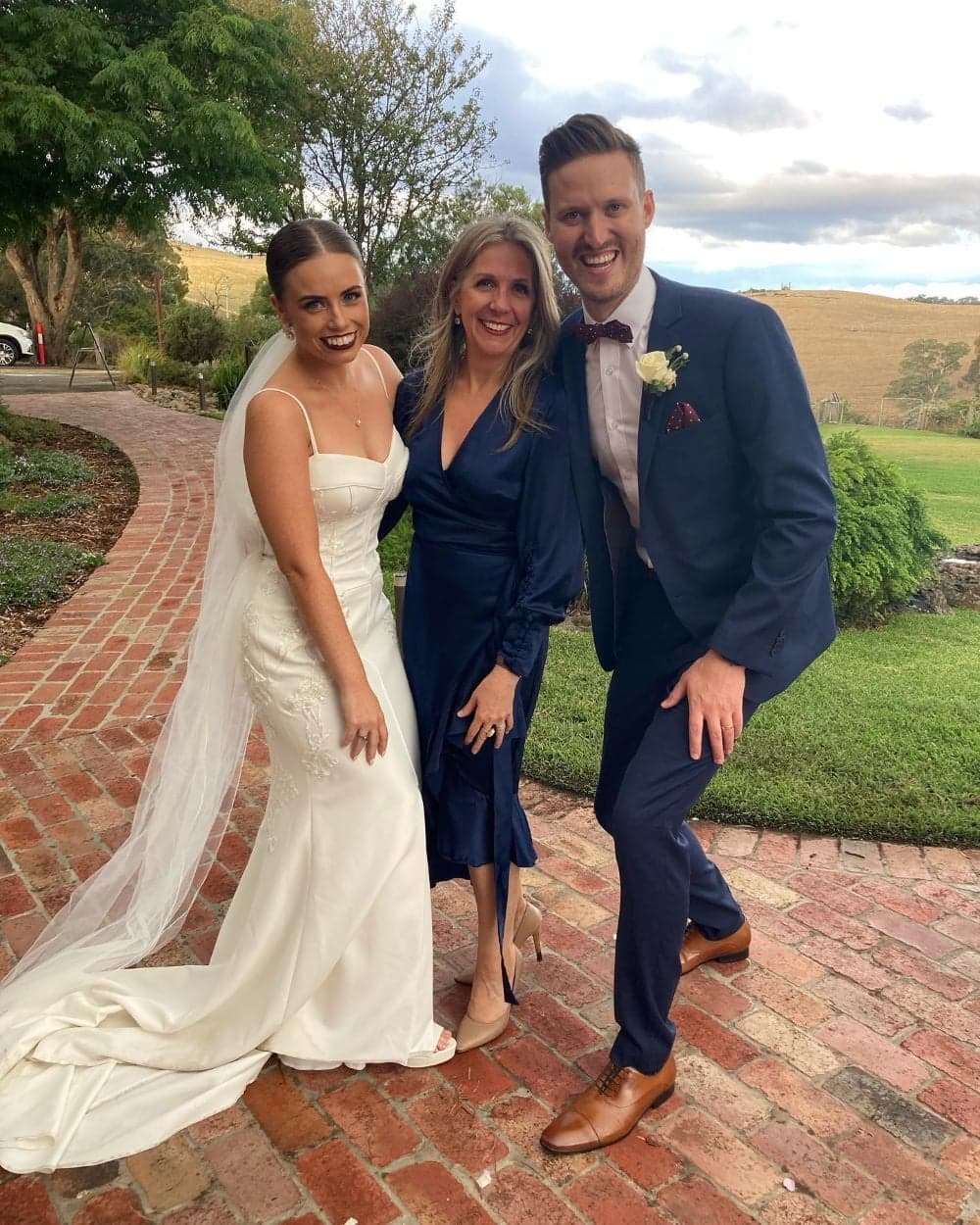 Julianne Bambacas wedding photo