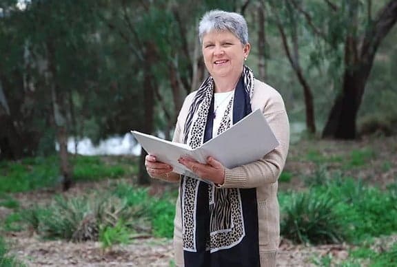 Creating Magical Ceremonies – Carolyn Harrop — wedding supplier in VIC