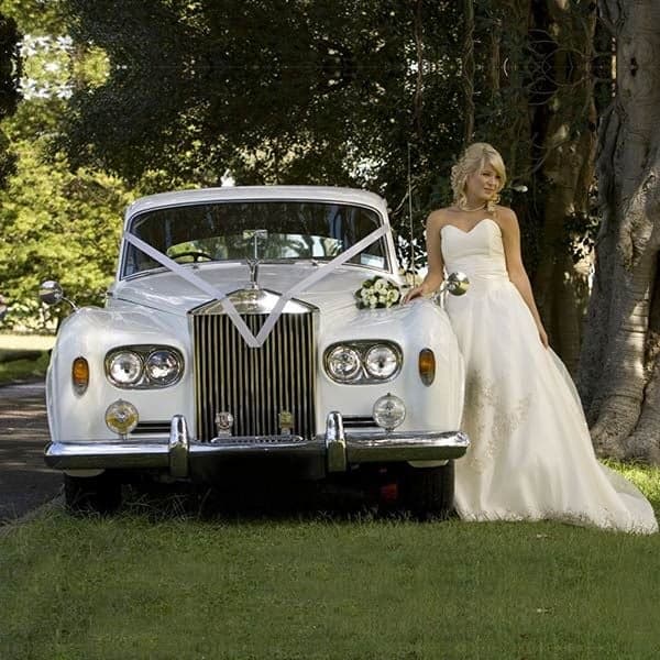 Admire Limousines wedding photo
