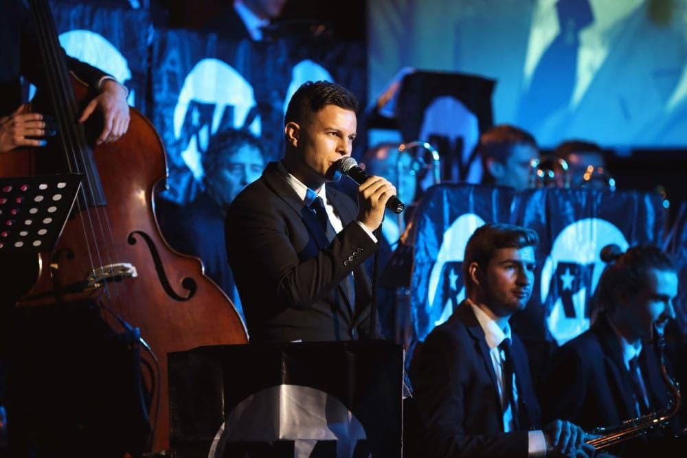 Bill Parton Entertainment — wedding supplier in SA