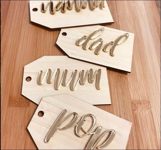XL LETTERS wedding photo