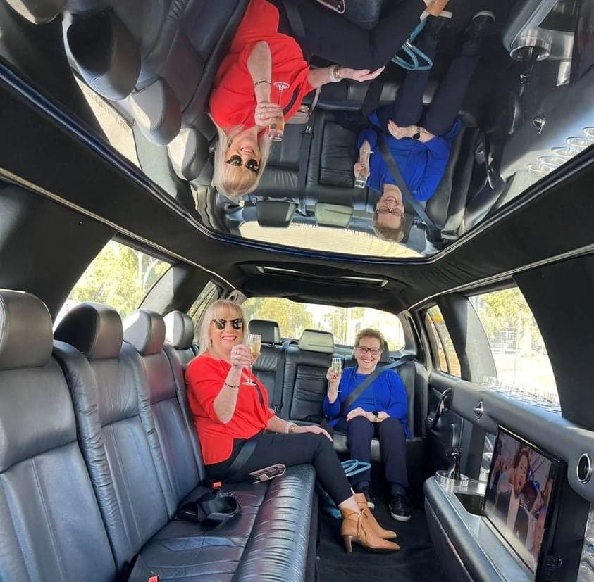 Red Limos Adelaide wedding photo