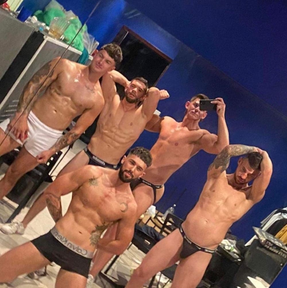 PONY Adelaide - Male Revue Entertainment wedding photo
